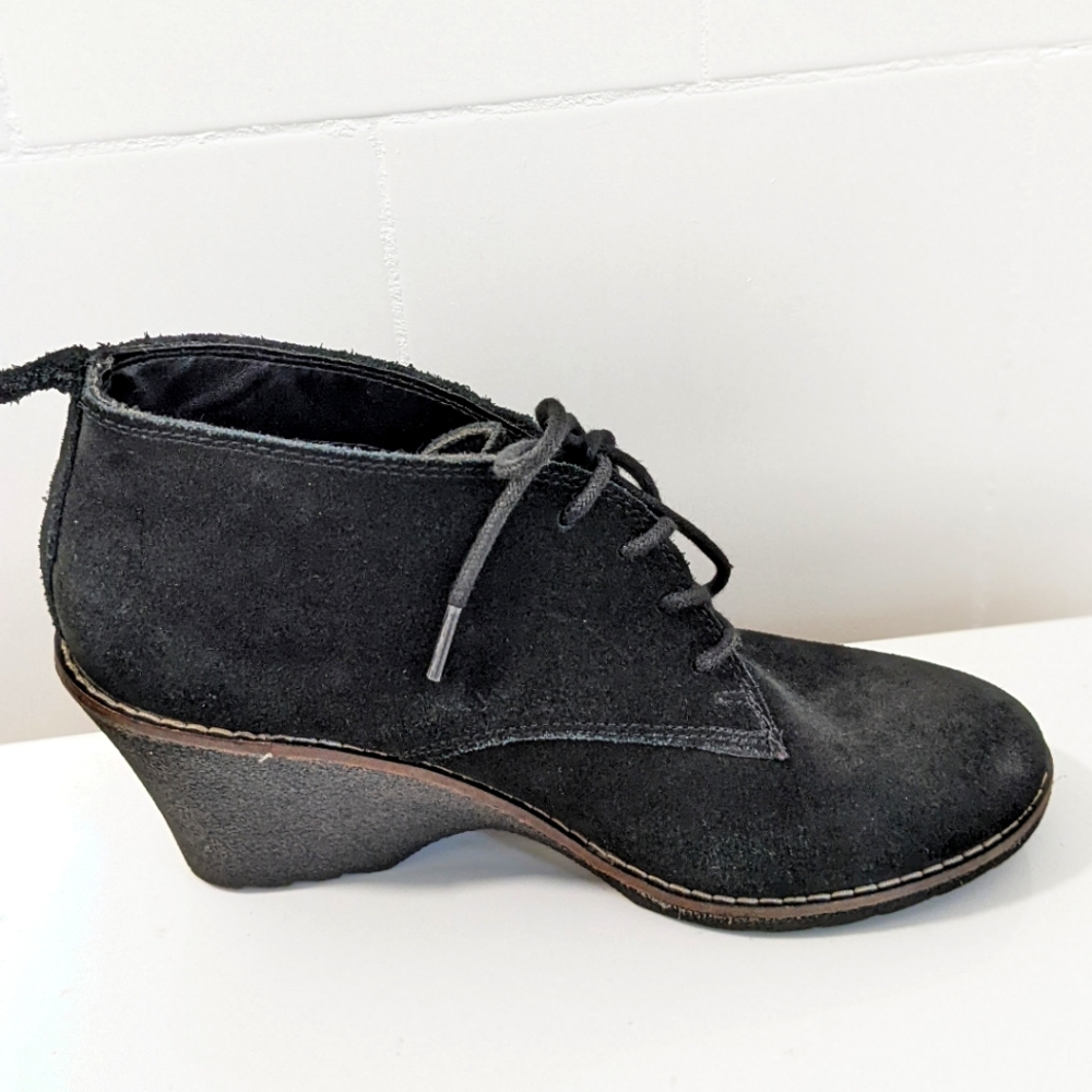 White mountain suede wedges - Picture 8 of 15